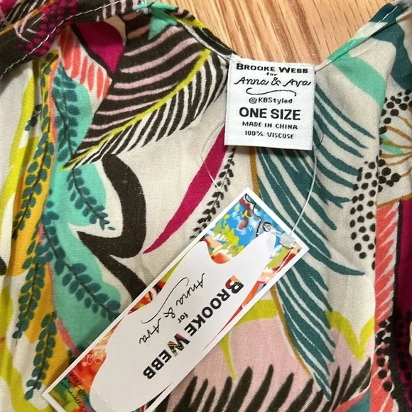 New! Anna and Ava OS printed multi duster/Cover up.